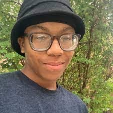 Donte Shaw's Instagram, Twitter & Facebook