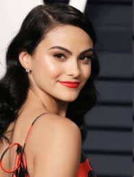 Camila Mendes
