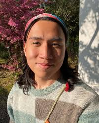 took a break from singing 'cause of rhinitis problems but i've come back as  a stronger and wiser singer, will resume recording mi album soon ☺️  #musicaltheatre