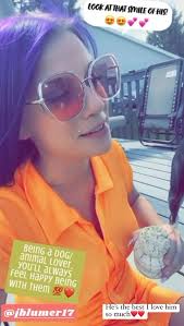 Happy Mother's Day to Chipper Jones' wife Taylor