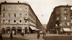 The videos matched the reported location of the attacks on and around wuerzburg's central barbarossaplatz, though it was not immediately possible to confirm when they had been made. Stele Kaiserstrasse Denkort Aumuhle