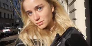 Maybe you would like to learn more about one of these? Desire 19 Ar Modellen For Armand Duplantis Stoppa Pressarna Kandisar Kandisnytt Hant Extra Se Hor Noje