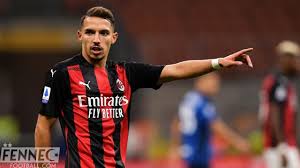 Les latéraux djibril sidibé et. Ac Milan Bennacer Invaincu Depuis 226 Jours Fennec Football