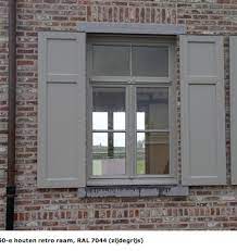 Ral 7044 Silk Grey Window Shutters Buitenkant Huis Verven Buitenkant Huis Huis Buitenkant