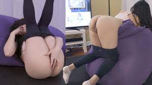 Asians in leggings