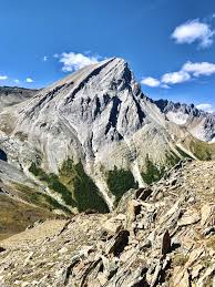How To Get To Mist Mountain Hot Springs - Oceanus Adventure