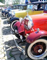 Car Show Pictures Retro Cars Car Show Car Ford