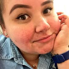 Linda (@PrettyyFlowerss)