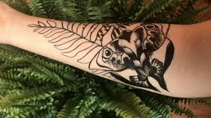 Inside the auto shop, behind the tattoo parlor. Ellie S Tattoo Speed Draw The Last Of Us Part Ii Youtube