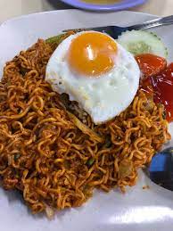 The number fried noodle selling. Malam Ni Makan Mi Goreng Mamak Malaysia