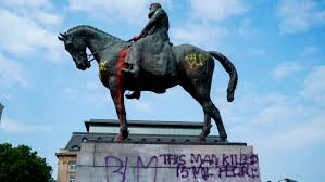 A bizarre george floyd monument commemorating juneteenth was vandalized in brooklyn early thursday morning, only to be a statue of george floyd, that was unveiled five days ago in brooklyn, new york in commemoration of the new federal holiday juneteenth, was vandalized thursday. Historical Figures Reassessed Around Globe After George Floyd Death The Hollywood Reporter
