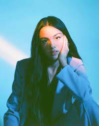 I got my driver's license last week just like we always talked about 'cause you were so excited for me to finally drive up to your house but today i drove through the suburbs crying 'cause you weren't around. Olivia Rodrigo S Drivers License Hit No 1 In A Week Here S How The New York Times