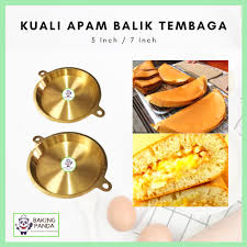 2 cawan tepung gandum cawan gula camca kecil soda bikarbonat 1 camca kecil ambil satu senduk dan tuangkan ke dalam kuali kemudian nipiskan. Kuali Apom Balik Tembaga 5 Inci 7 Inci Acuan Apam Balik Tembaga Copper Pancake Mould Acuan Apom Balik Shopee Malaysia