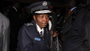 Zambia : Police in Kitwe stop riot by CBU students