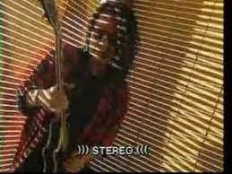 Wings semalam yang hangat live feat mel audio. Wings Semalam Yang Hangat Youtube