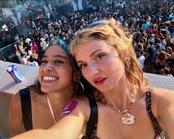 3 stages, 2 girls, and 1 mission to dance all night ❤️‍🔥🙂‍↕️ From the  jungles of Tulum, to the concrete jungles of Brooklyn, it was so exciting  reuniting with my bestie girl @