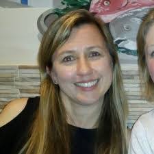 Eva Cahill's Instagram, Twitter & Facebook