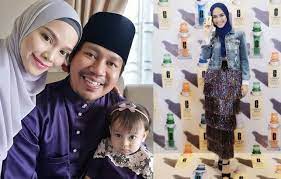 Sari yanti belum terbuka untuk terima cinta baru dan selesa dengan kehidupan sendiri disamping dua anaknya. Biodata Pelakon Sari Yanti Isteri Jep Sepahtu Iluminasi