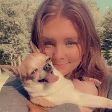 Bailey Lyons (@baileylyons_32)