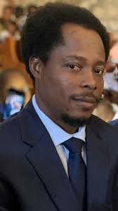 Jean Frantz's Instagram, Twitter & Facebook