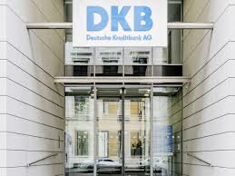 Für alles, was ein mensch zum leben braucht. Dkb Kreditkarte Und Girocard Bald Kostenpflichtig