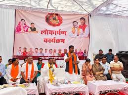 दंतेवाड़ा जिले के नगरीय क्षेत्र में नागरिक सुविधाओं के विस्तार और आधारभूत  अधोसंरचना को मजबूत करने की दिशा में वन मंत्री श्री केदार कश्यप ...