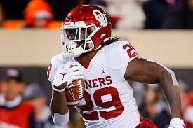 Najee harris, travis etienne and javonte williams lead an impressive group of running backs in the 2021 nfl draft class. Will Rhamondre Stevenson Be Legarrette Blount 2 0 For The Patriots Pats Pulpit