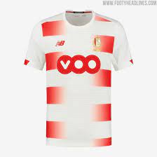 Cela vaut donc le coup de vite trouver votre coupon préféré avant qu'il ne vous file sous le nez. Standard Liege 20 21 Third Kit Released Footy Headlines
