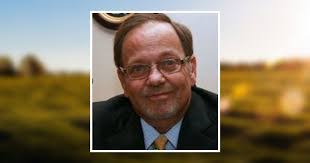 Leon Hirsch's Instagram, Twitter & Facebook