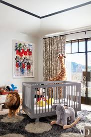 Khloé and kourtney kardashian share a tv show, a neighborhood, and even a decorator. Inside Khloe And Kourtney Kardashian S Houses In California Architectural Digest