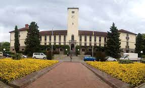 Student applying online to Rhodes University