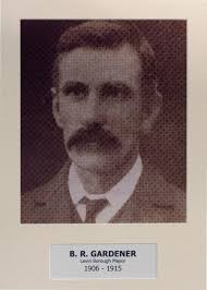 Gardener Basil Robertson