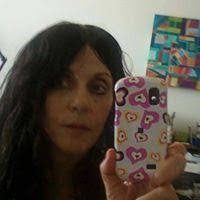 Sharon Resnick's Instagram, Twitter & Facebook