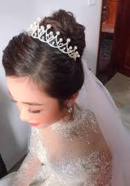 Trong những bức ảnh do truyền thông đăng tải, hai nữ diễn viên gây thương nhớ với diện mạo như tiên tử hạ phàm. 40 Mam Cá»— Trong Tiá»‡c CÆ°á»›i Phan VÄƒn Ä'á»©c Va Hot Girl Xá»© Nghá»‡ Vietnamnet