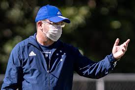 Enderson moreira não é mais técnico do cruzeiro. Enderson Moreira Analisa Retorno De Henrique Ao Cruzeiro Acostumado Com Grandes Decisoes