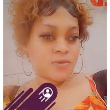 Ivany gives a tour of Ivontaé Wright new room...........