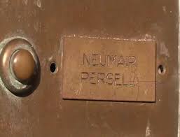 Laura perselli and peter neumair, two retired 63 and 68 year old bolzanini teachers, disappeared nella notte benno neumair è stato arrestato. Fiume Adige Trovato Il Corpo Di Laura Perselli Ora Si Cerca Il Marito Nella Stessa Zona Portale Radio E Tv