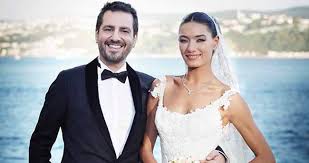 21 şubat 1984 tarihinde ankara'da doğan hande subaşı, orta ve lise eğitimini ankara özel tevfik fikret lisesinde tamamladiktan sonra i̇stanbul üniversitesi fransızca mütercim tercümanlık bölümünden. Hande Subasi Pardon Biraz Erken Oldu Sanirim Son Dakika Magazin Haberleri