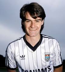 Scotland boss steve clarke did not watch group rivals england's game on sunday, as he prepares his side for their first billy gilmour was involved with chelsea a couple of weeks ago in the champions league (final). Steve Clarke On His Humble Beginnings That Led Him To Jose Mourinho Kenny Dalglish And Manager Of The Year Prize Daily Record