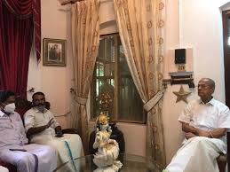 Sreedharan worked as a lecturer in civil engineering at the government. K Surendran On Twitter Visited Padma Vibhushan Shri E Sreeharan Ji S Home During The Local Self Election Campaign In Malappuram District It S My Pleasure To Spend Some Quality Time With The Metroman Https T Co Q0xgeuabyn