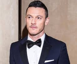 He moved to cardiff at the age 17. Luke Evans Bio Facts Family Life Of Welsh Actor