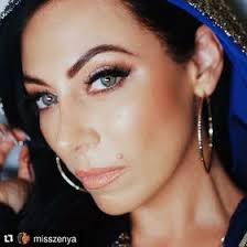 Clara Abernathy (hanealiyaabernathy)