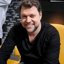 How I work with Semblian, my intelligent virtual assistant