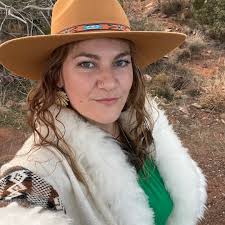 Stephanie Bbourque (@shamanie.lioness) • Facebook