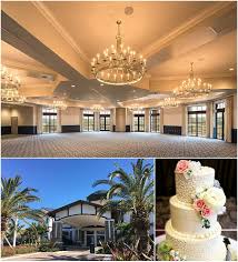 Traditional Country Club Wedding At Sandhill Crane Golf Club Married In Palm Beach Www Marrie Wedding Venues Indoor Palm Beach Wedding Venue Wedding Venues