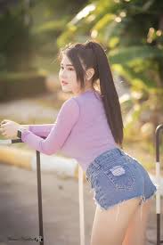 With over 700k followers on ig, and 250k on facebook, she's one of the. Hot Girl Kanyanat Puchaneeyakul Baobua Meo Meow Baobua Com
