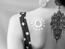 We facilitate your tattoo journey with individualized inspiration and guidance finding the right artist for a tattoo you love. Was Kostet Ein Tattoo Alles Was Du Dazu Wissen Musst Tattoo Netzwerk