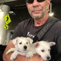 Zakee Howard's Instagram, Twitter & Facebook