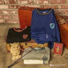 Korean retail brand spao is bringing back its harry potter clothing collection to malaysia! Spao X Harry Potter Collection Harumio Harry Potter Collection Harry Potter Merch Harry Potter Wizard