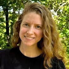 Peggy Rossi's Instagram, Twitter & Facebook